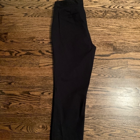 Dana Buchman Black Straight-Leg Cropped Pants - Size Women’s 10 - Picture 3 of 14